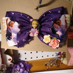 Disney Encanto Bow